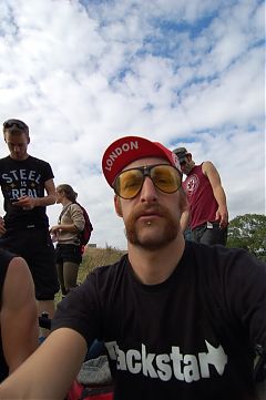 a ring-leader a ring-leader